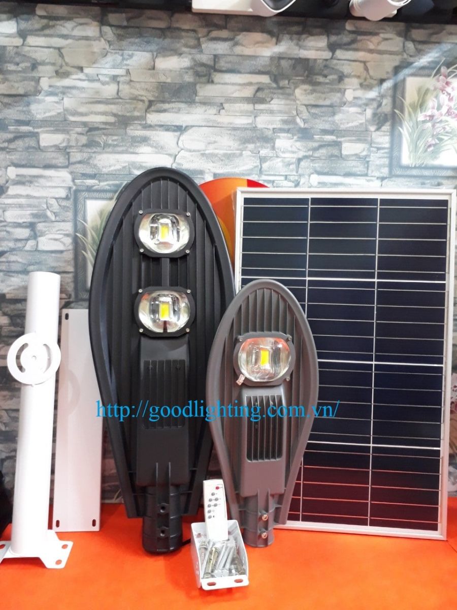 đèn-đường-chiếc-lá-năng-lượng-mặt-trời