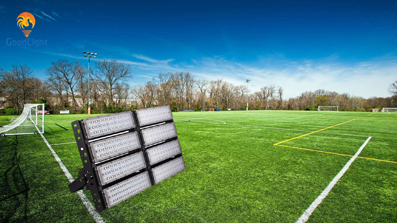 đèn-pha-sân-tennis