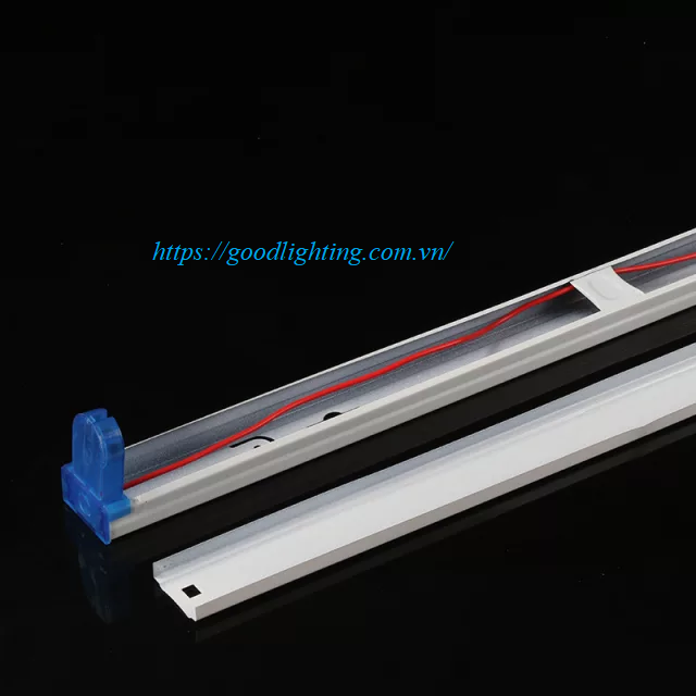 Máng-đèn-tuýp-led